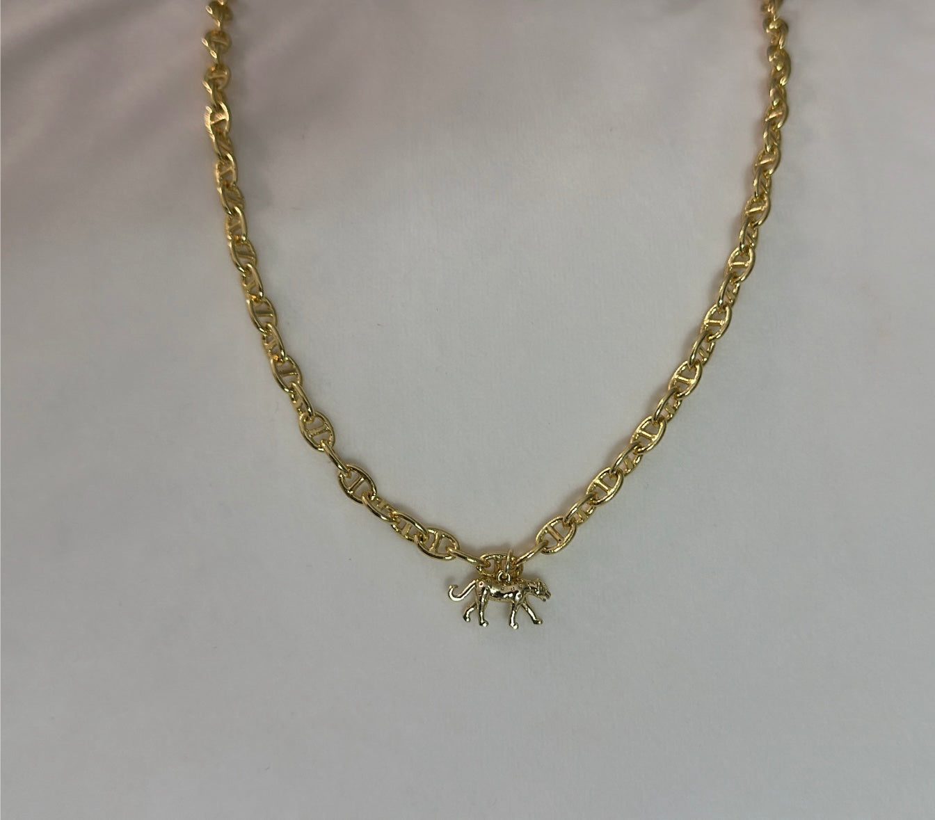 Feisty necklace