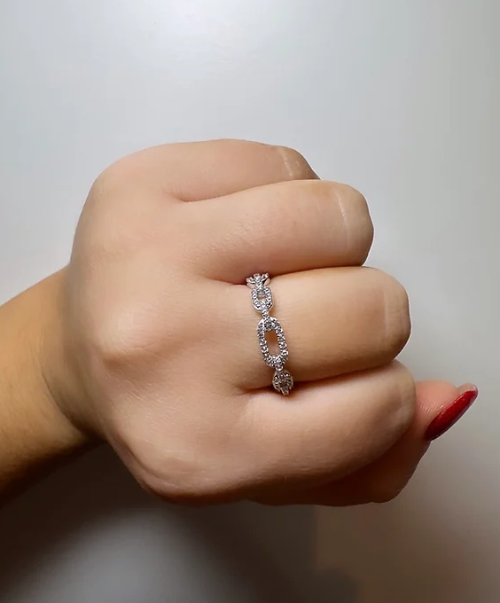 Dainty Diamond Link Ring ( Reversible )