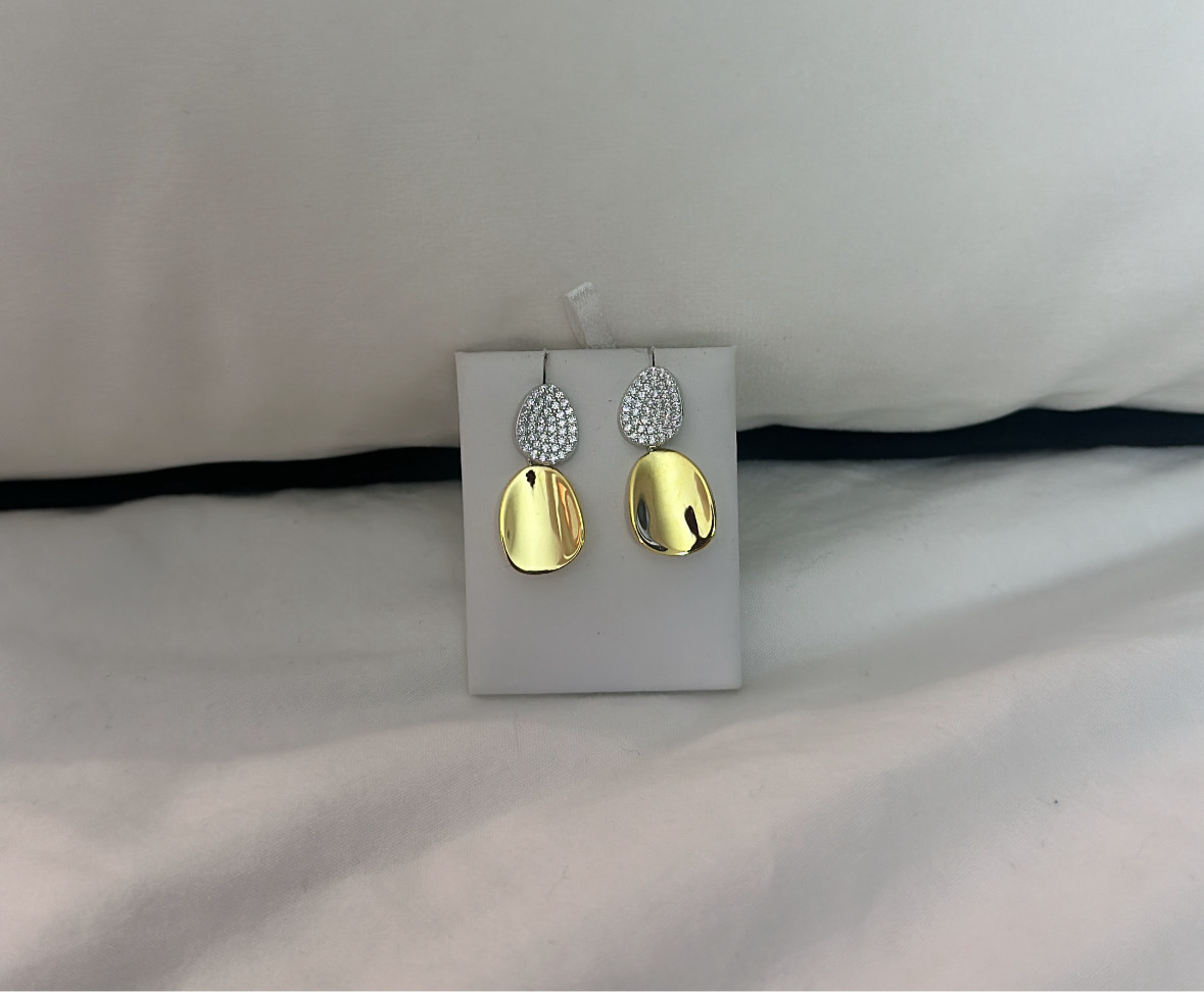 Nikki Earringz