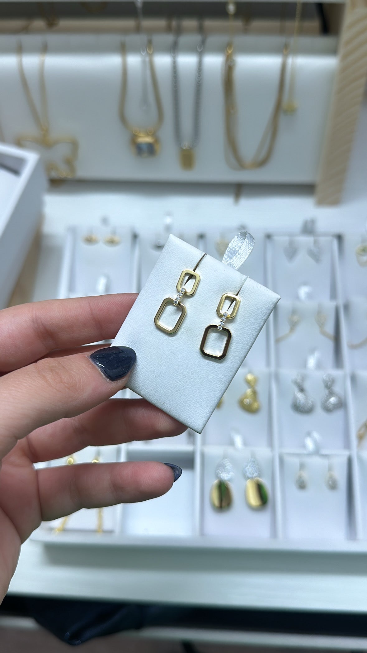 Uptown Earringz
