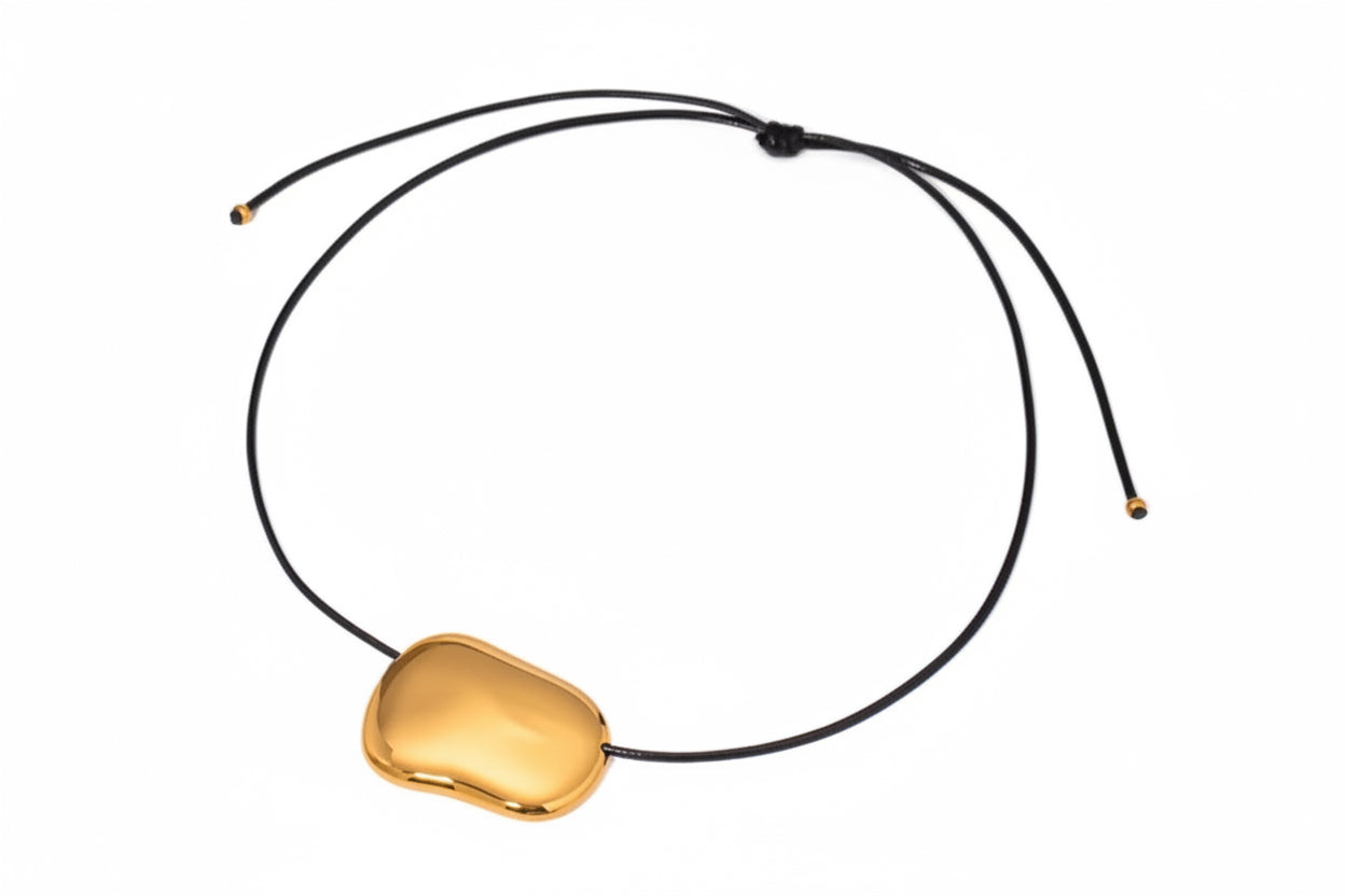 She Emerges Horizontal Necklace