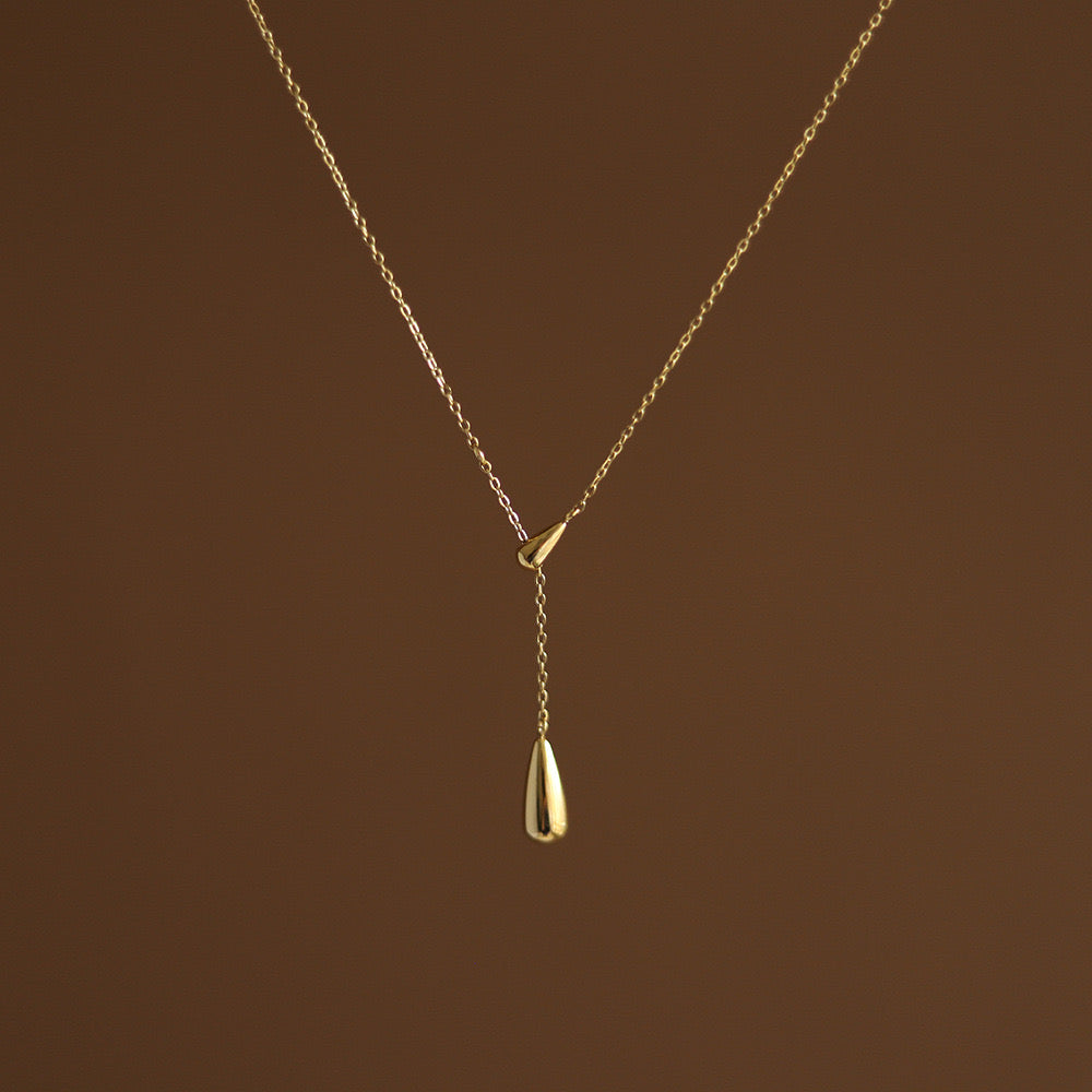 Carrie Necklace