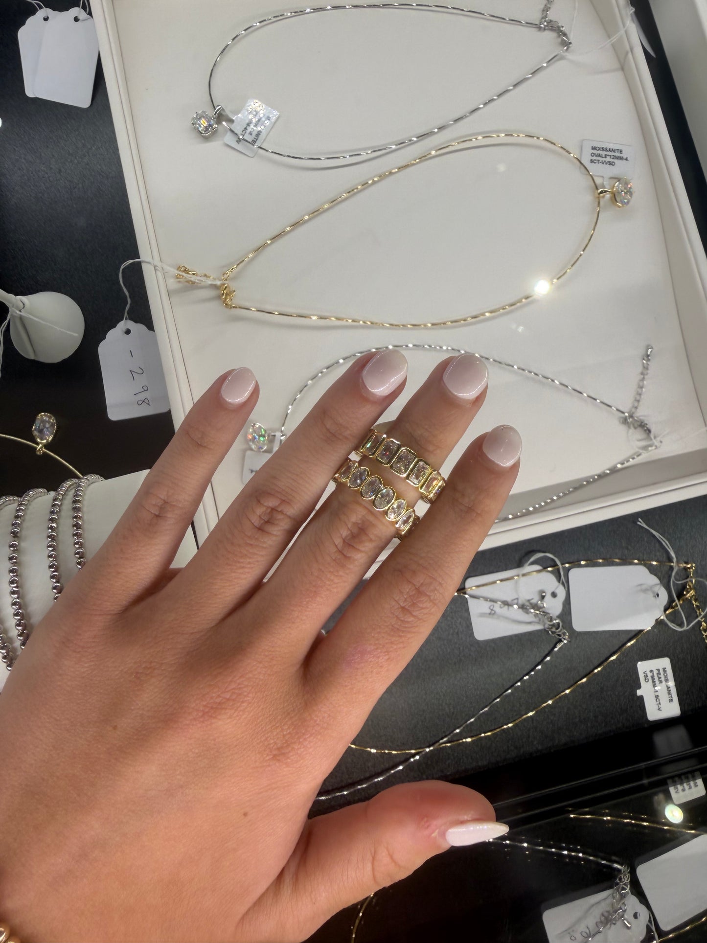 Emerald cut tennis band